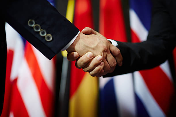Hubungan Bilateral dan Multilateral